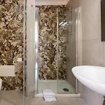 Francy House 招待所