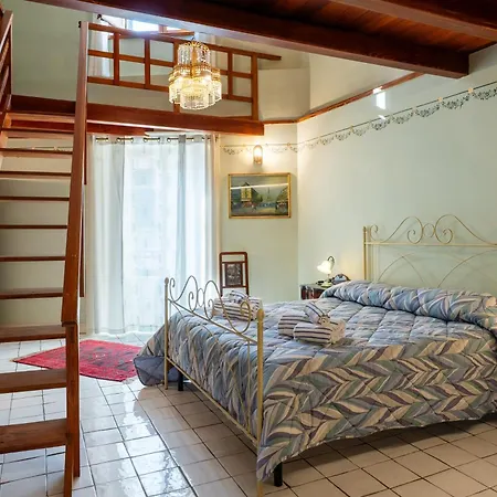 Francy House 3* テルミニ・イメレーゼ