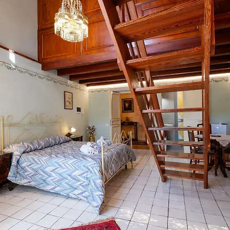 ゲストハウス Francy House